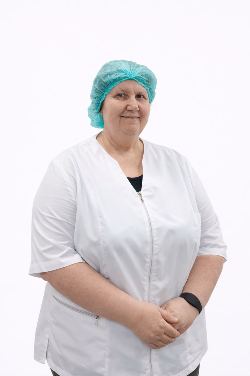 Ибрагимова Ирина — буфетчица